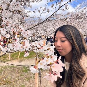 Meet your Posher, Laren